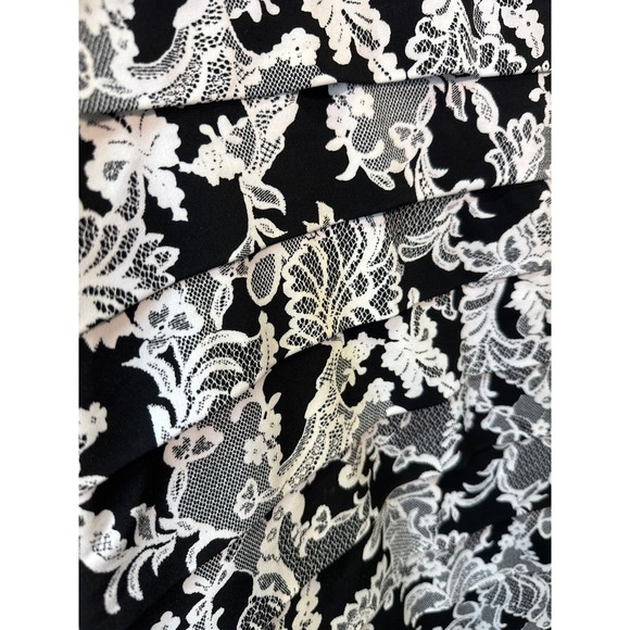 White House Black Market Slimming Black and White Dress Sz 6 - Picture 6 of 6